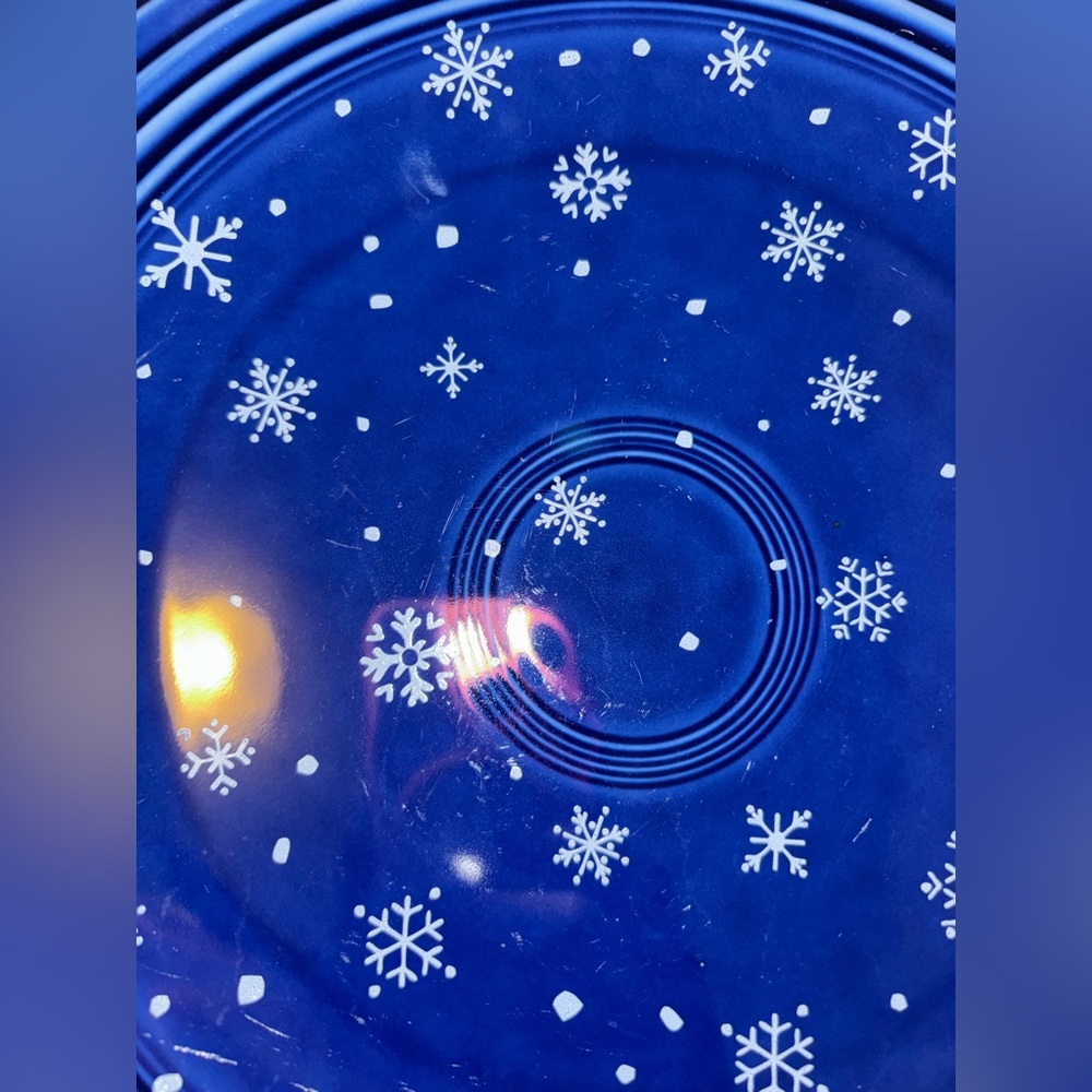 ❄️Fiesta Serving Platter 12" Dark Blue w/ White Snowflakes❄️ RETIRED ❄️ - Picture 10 of 10